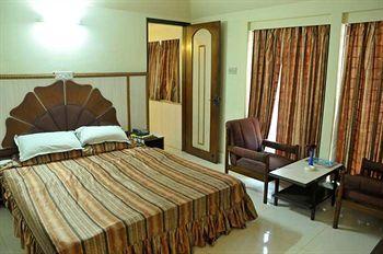 Hotel Heera International 콜카타 외부 사진